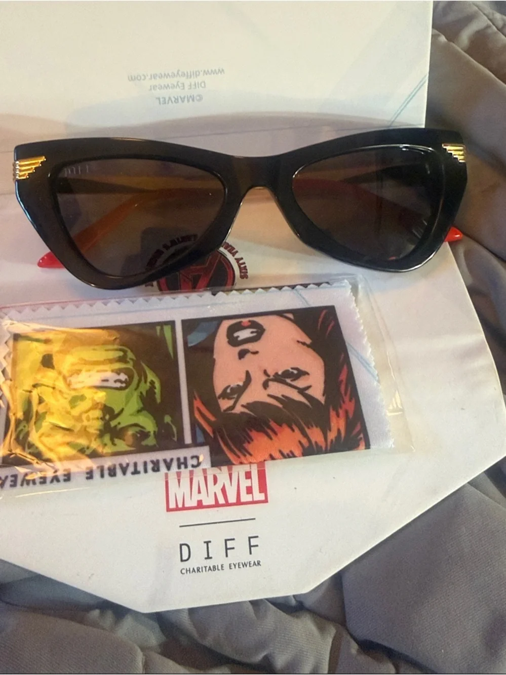 DIFF x Marvel Black Widow Polarized Cat Eye Sunglasses Limited Edition
